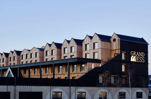 DEFIX signe les menuiseries bois du Grand Hôtel GRAND MESS